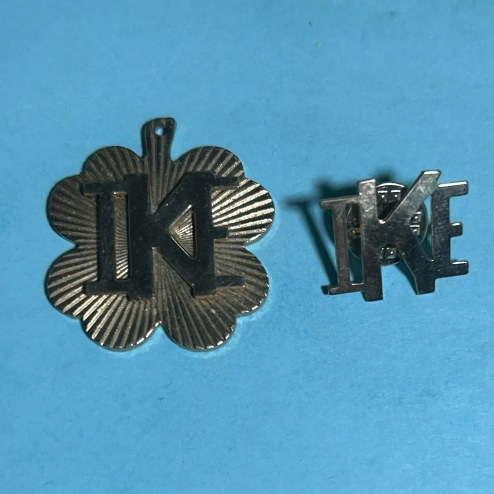Vintage Dwight Eisenhower -IKE Clover Pendant and Pin Set